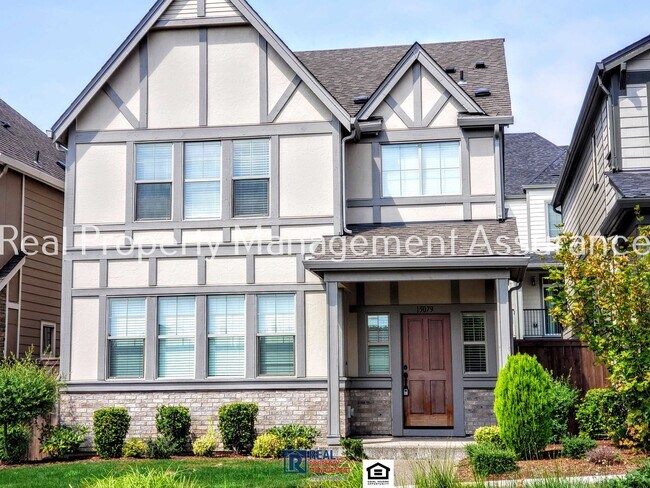 Photo - 15079 NW Rossetta St House