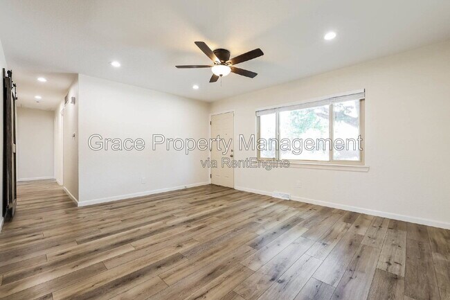 Foto del edificio - 12396 W Ohio Cir