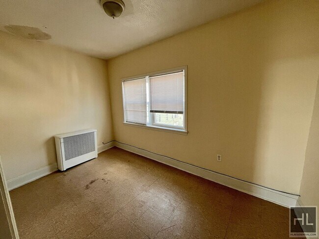 Building Photo - Oliver Avenue, Yonkers