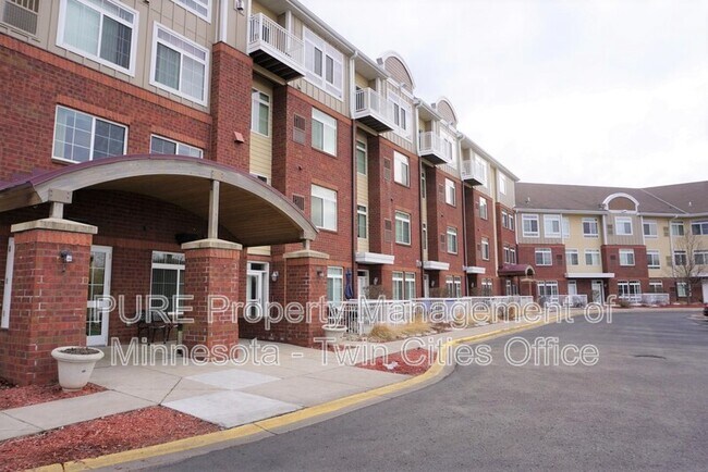 Foto del edificio - 649 Old Highway 8 NW
