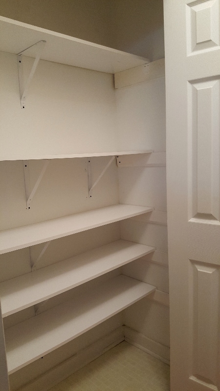 Building Photo - 627 Windcrest Dr