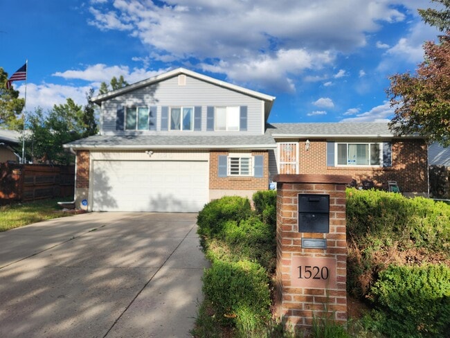 Photo - 1520 S Evanston St House