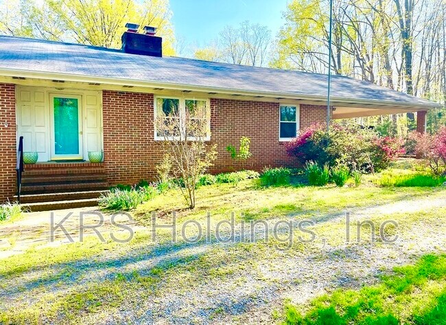 Foto del edificio - 81 Rural Retreat Ln