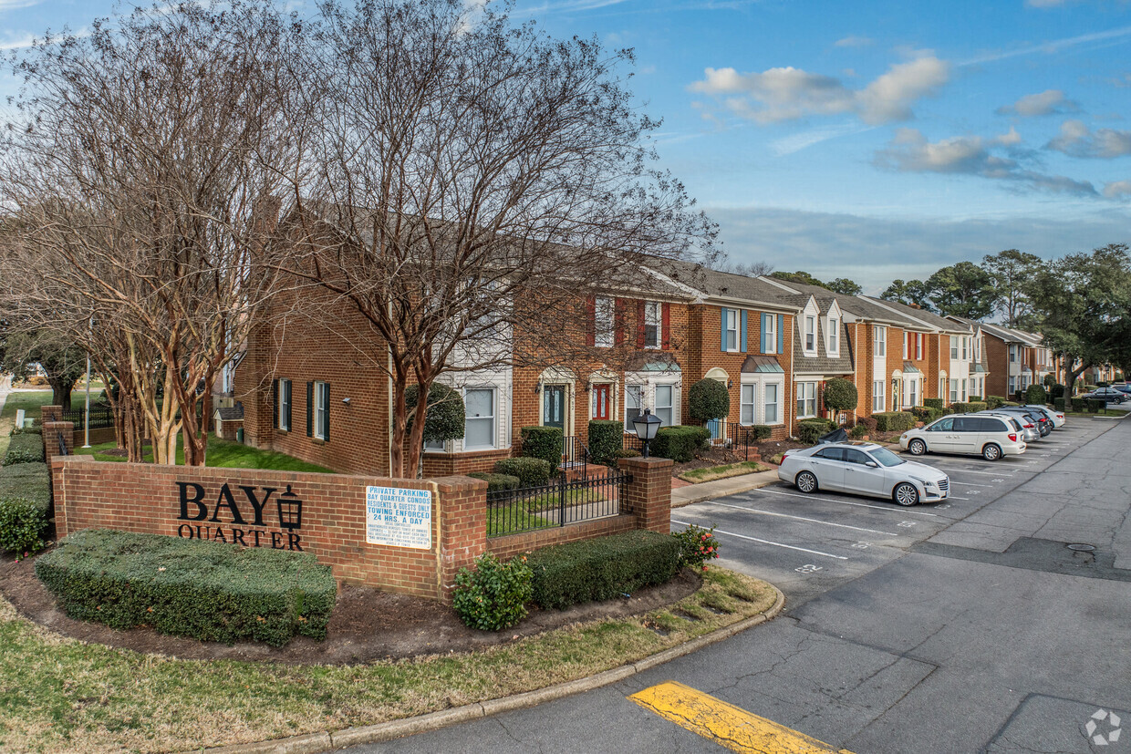 Primary Photo - Bay Quarters Condominiums