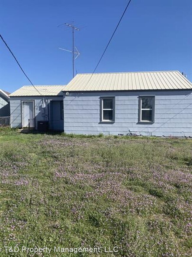 Foto del edificio - 3 br, 1 bath House - 701 West Grover St.