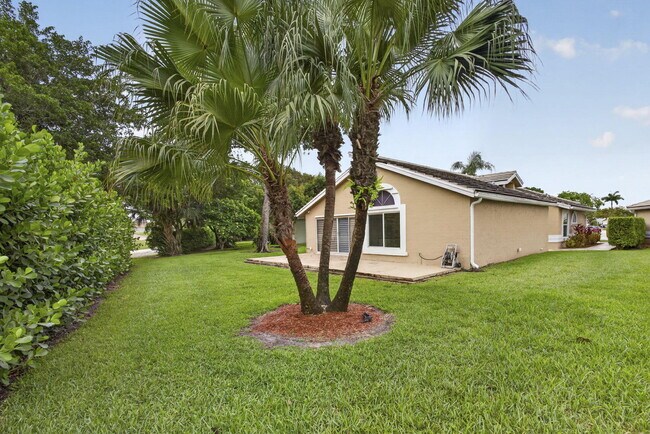 Building Photo - 6064 Beaconwood Rd