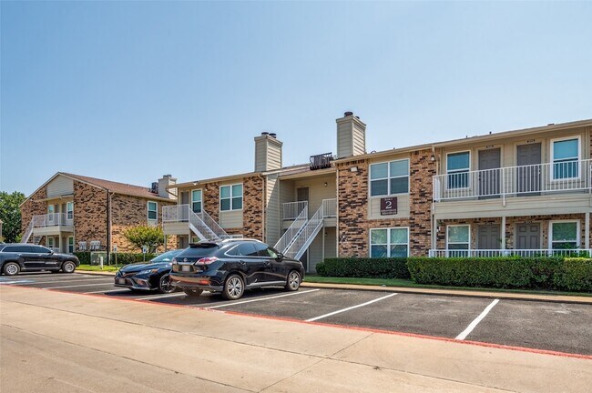 Building Photo - 2200 E Trinity Mls Rd