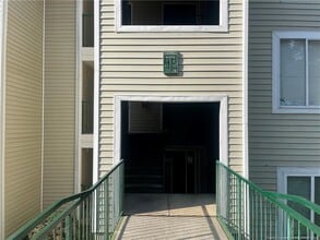 Building Photo - 3392 Galleria Dr