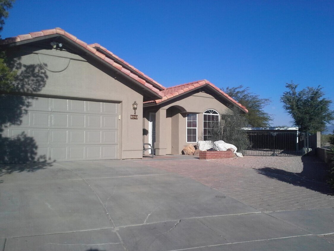 Foto del edificio - 9243 E Elderberry St