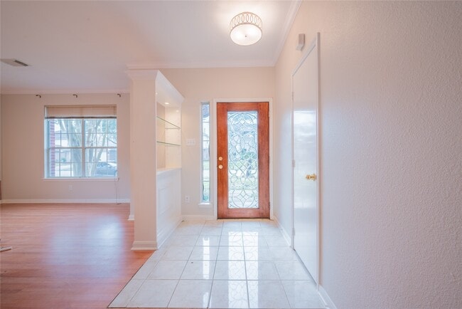 Building Photo - 9414 Lerin Ln