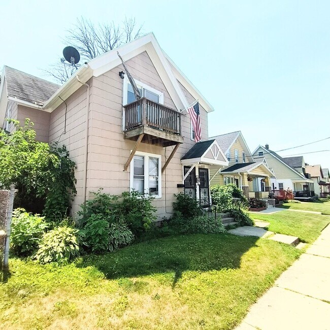 Building Photo - 1507 Union Ave