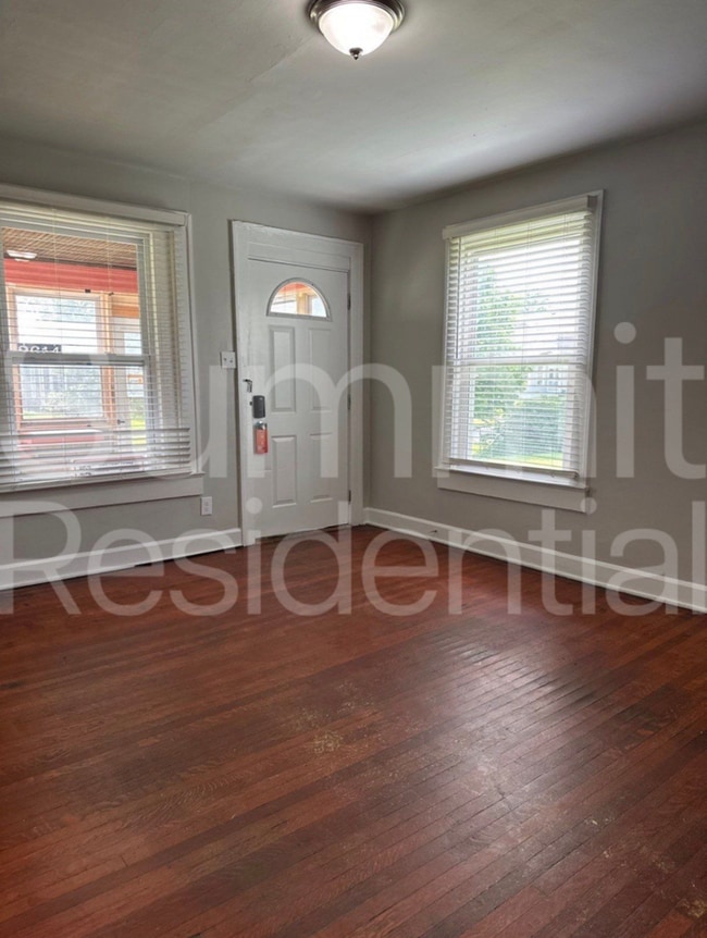 Building Photo - 2614 Guilford Ave