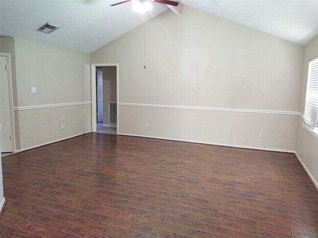 Foto del edificio - 2515 Heritage Colony Dr