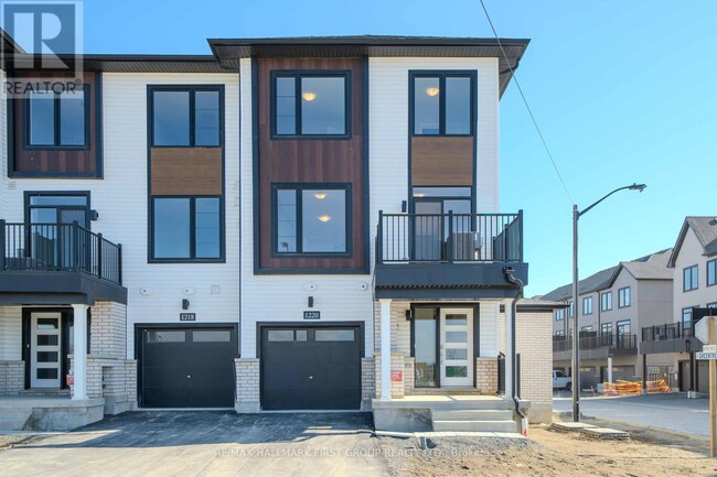 Building Photo - 1220 Greentree Path