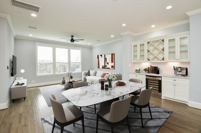 Building Photo - 2511 Judiway St