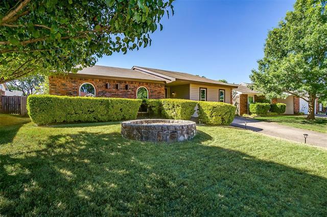 Foto del edificio - 726 Meadow Mead Dr