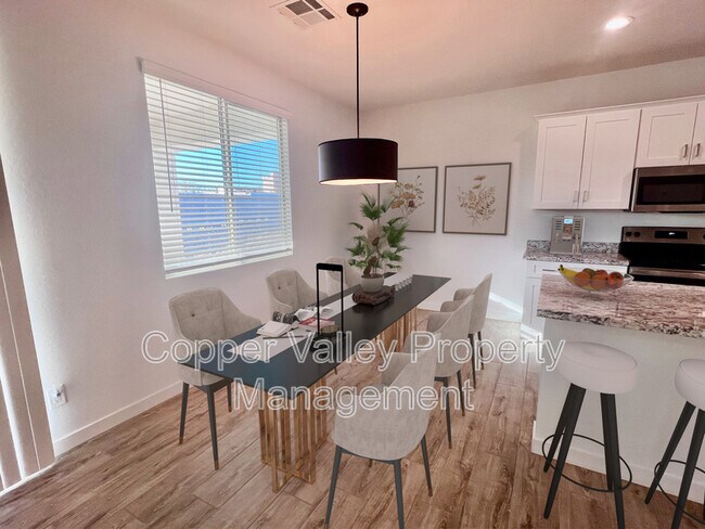 Foto del edificio - 13954 E Baker Dr