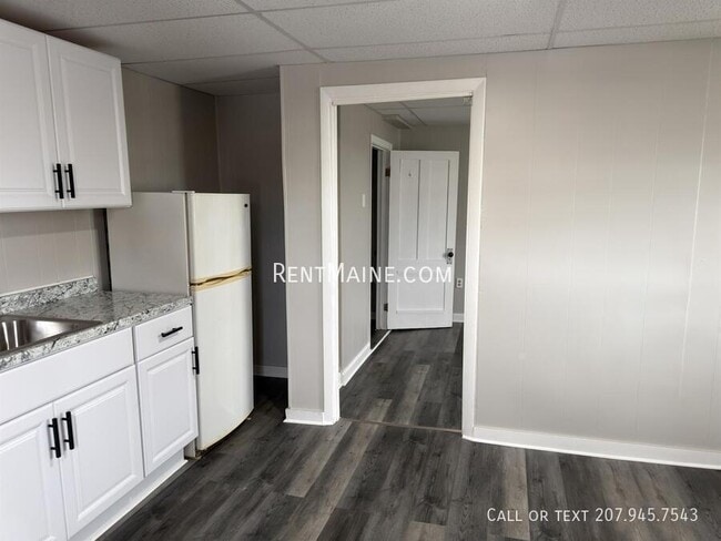 Building Photo - 124 York St