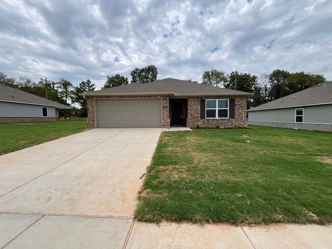 Building Photo - *Pre-leasing* BRAND NEW Three Bedroom | Tw...