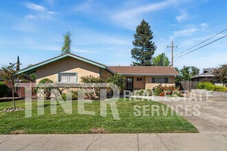 Building Photo - 6138 Cherrelyn Way