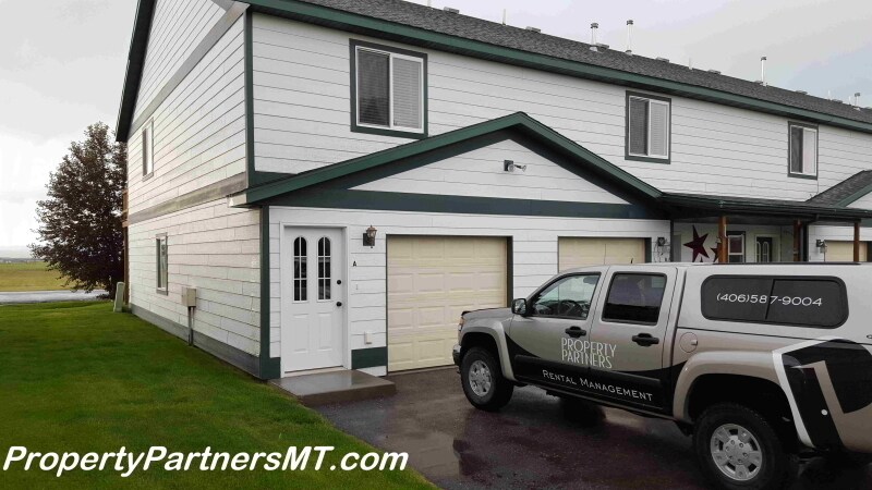 Foto principal - *** Beautiful Condo - 3Bed 2Bath ***
