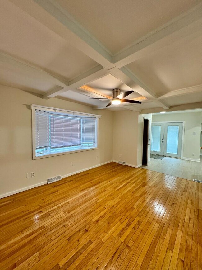 Foto del edificio - 620 Kirkwood Ave