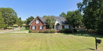 Building Photo - 1212 Auburndale Ln