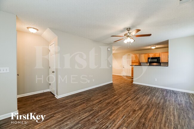 Building Photo - 1020 Golden Aspen Dr