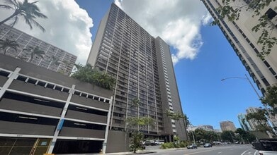 Building Photo - 1255 Nuuanu Ave