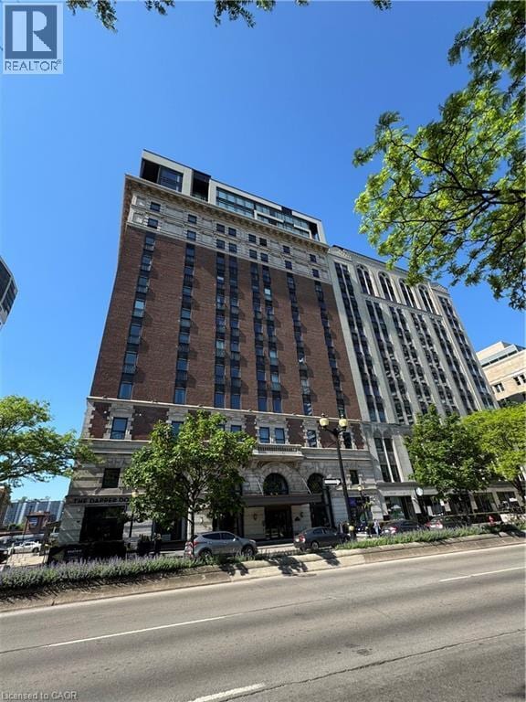 Building Photo - 118 King St E