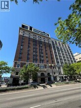 Building Photo - 118 King St E