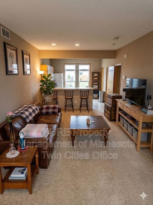 Foto del edificio - 18 Hope Cir