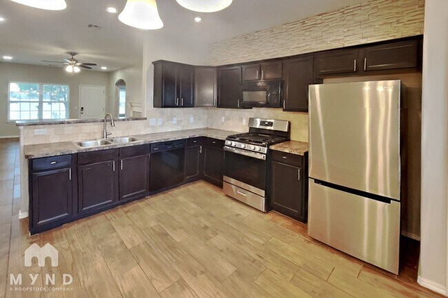 Foto del edificio - 11817 NW 136th Terrace