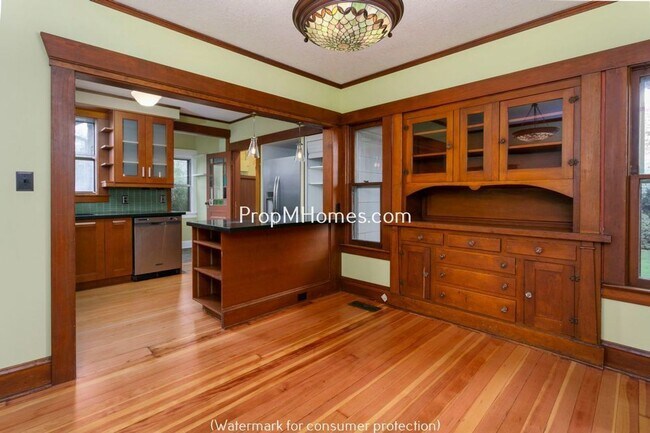 Foto del edificio - Cozy Home in SE Portland's Brooklyn Neighb...