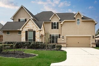 Building Photo - 27 Tioga Pl