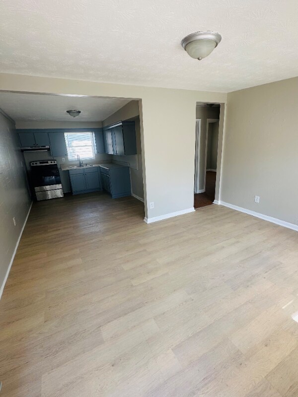 Building Photo - 1659 Union St W