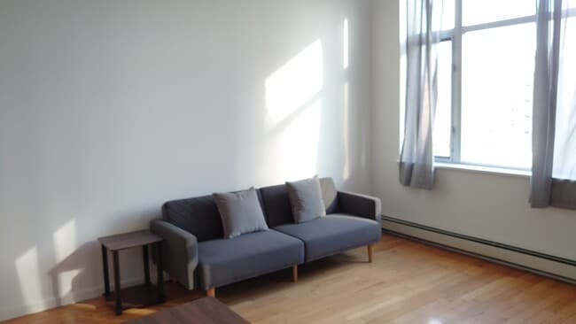 Building Photo - 14143 Northern Blvd