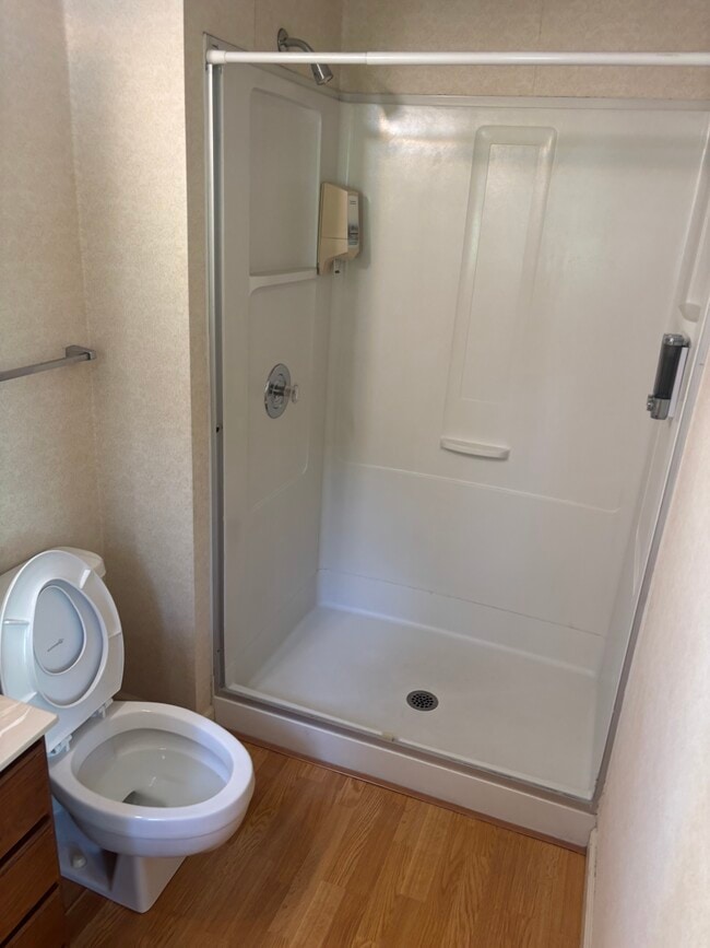 Building Photo - 704 White Tail Way