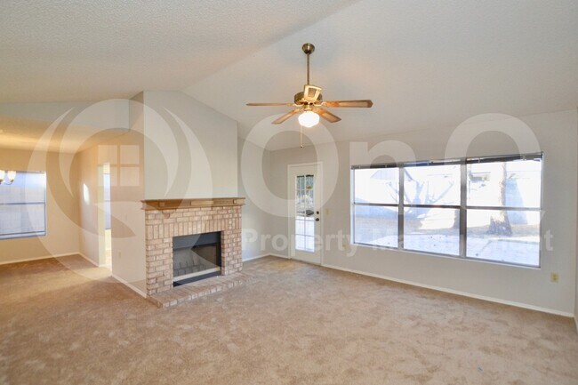 Foto del edificio - 6146 E Cicero St