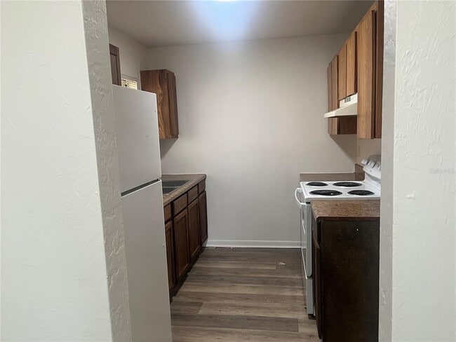 Building Photo - 2622 SW 31st Pl