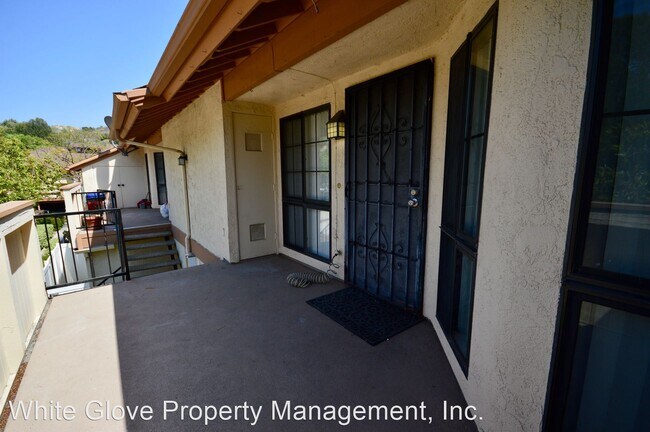Building Photo - 1 br, 2 bath House - 3151 Cochise Way Unit 36