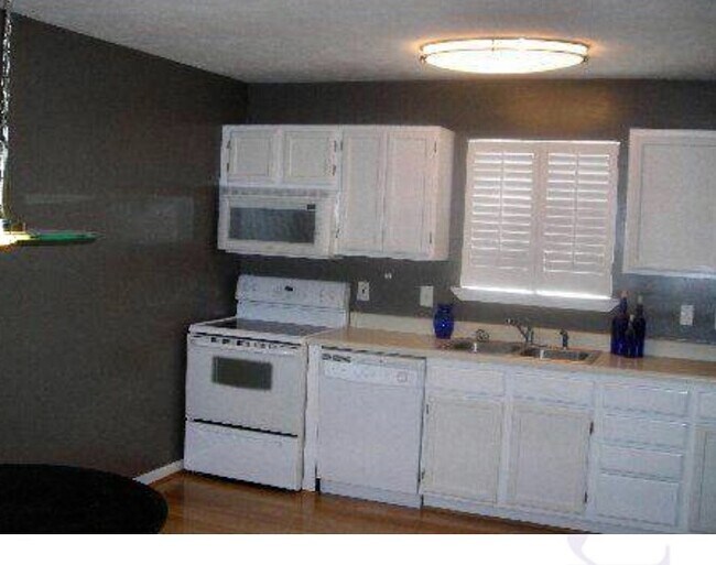 Foto del edificio - 4156 Pleasant Colony Dr