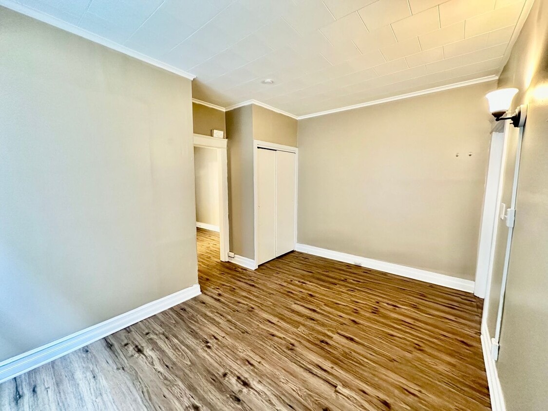 Foto principal - 1120 W Wyoming St