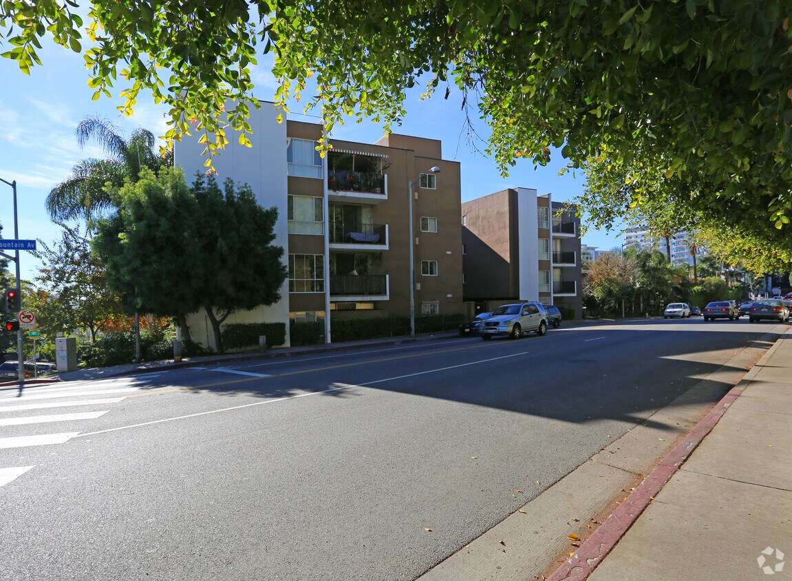 Fountain Luxury Apartments West Hollywood, CA