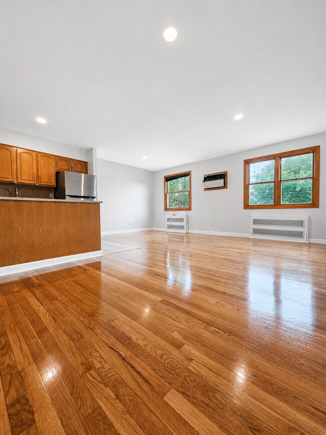 Foto del edificio - 9010 70th Drive, Unit 3