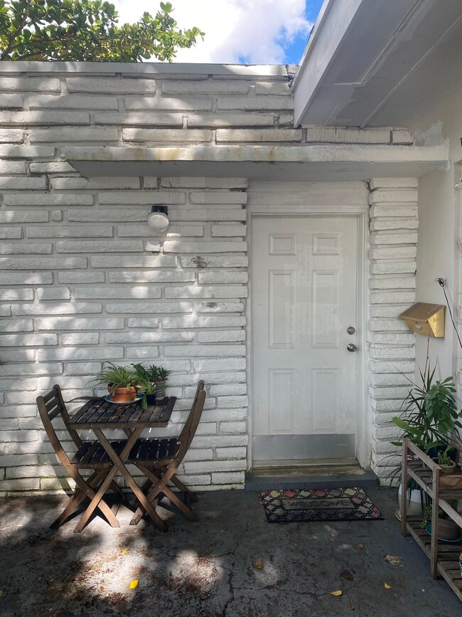 Front Entry - 713 SW 7th St House