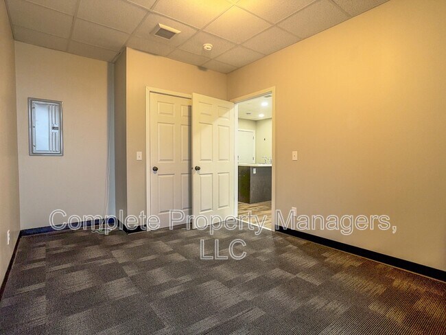 Foto del edificio - 101 North Mill Street - Unit B