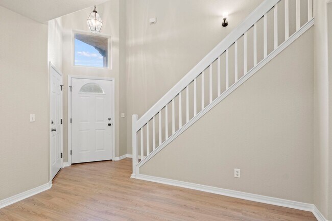 Foto del edificio - 4109 Sunny Vista Heights