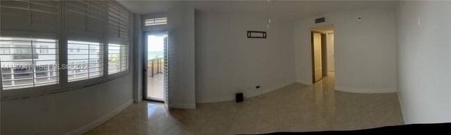 Building Photo - 6039 Collins Ave