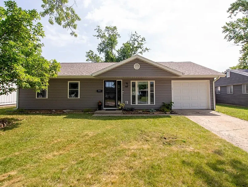 Primary Photo - 3021 Chinook Ln